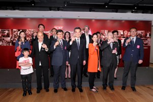 groupsite_SCMP 30MAY13 NS CELE#6A5886_0